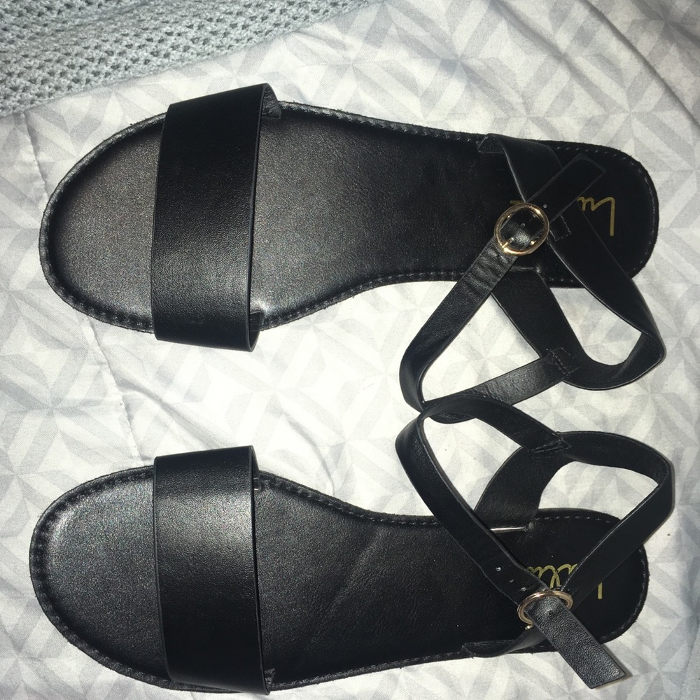 Lulus black ankle strap flat sandals